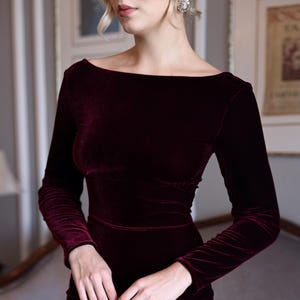 Long sleeve velvet gown SOLA, Velvet dress Christmas, Velvet dress wedding guest, Wine velvet dress, Evening dress, Velvet dress women