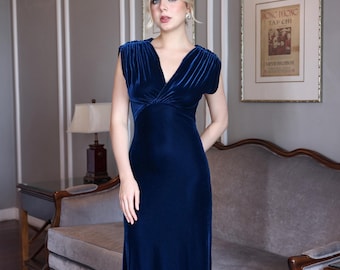 Blue Velvet A-line Dress Ruffle Hem Formal Gown Evening & Cocktail Party Dress Romantic Winter Holiday Outfit, Special Occasion Gift for Her - Etsy Blue Velvet A-line Dress Ruffle Hem Formal Gown Evening & Cocktail Party Dress Romantic Winter Holiday Outfit, Special Occasion Gift for Her - Etsy