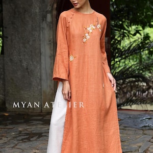 Hand-embroidered ao dai, Linen ao dai for women, Ao dai with pants, Vietnamese long dress, Unique ao dai dress, Plus size ao dai ELA-W27