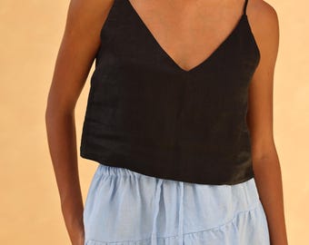 Schwarzes Leinen-Cami-Top ALMA, ärmelloses Leinen-Top mit V-Ausschnitt, individuelle Passform