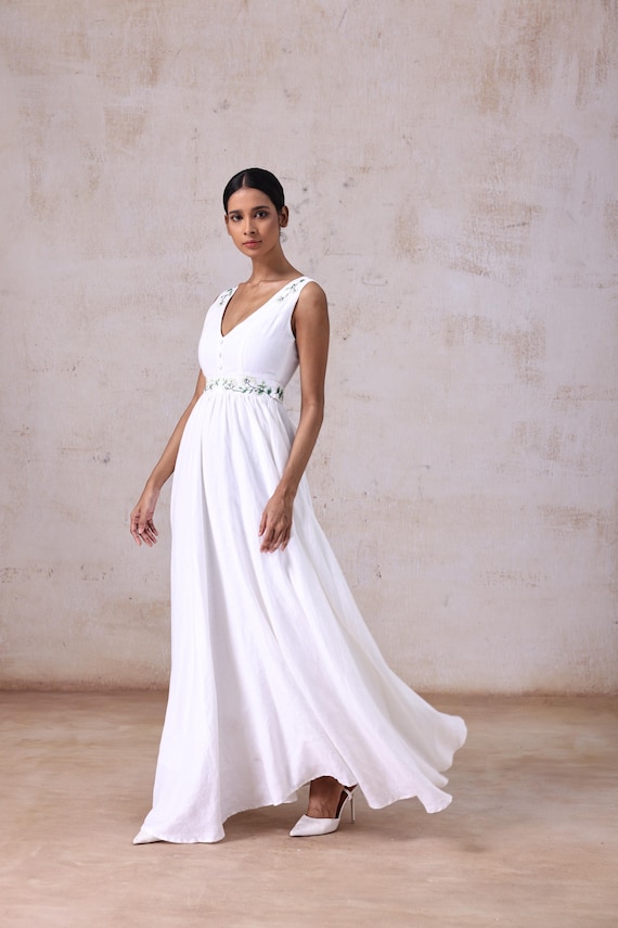 Hand-Embroidered Linen Wedding Dress Marcelle - Rustic Bridal Gown - Made to Measure