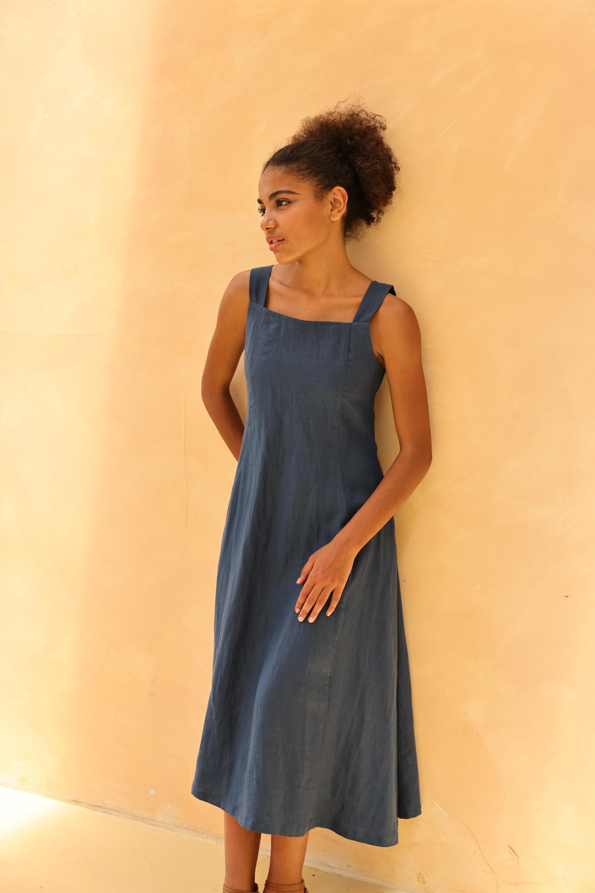 mare mare rosalie sleeveless square neck midi dress Mare Mare Rosalie Sleeveless Midi Dress In Black - 30% Off