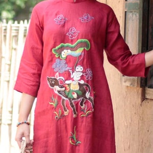 Modern ao dai dress, Handmade embroidered linen ao dai, Ao dai tunic dress, Vietnamese lunar new year dress 2024, Ao dai cach tan ELA-W29
