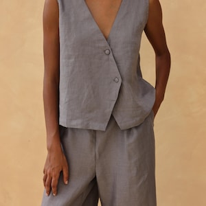 Valera – Elegant cotton-linen vest and trousers set