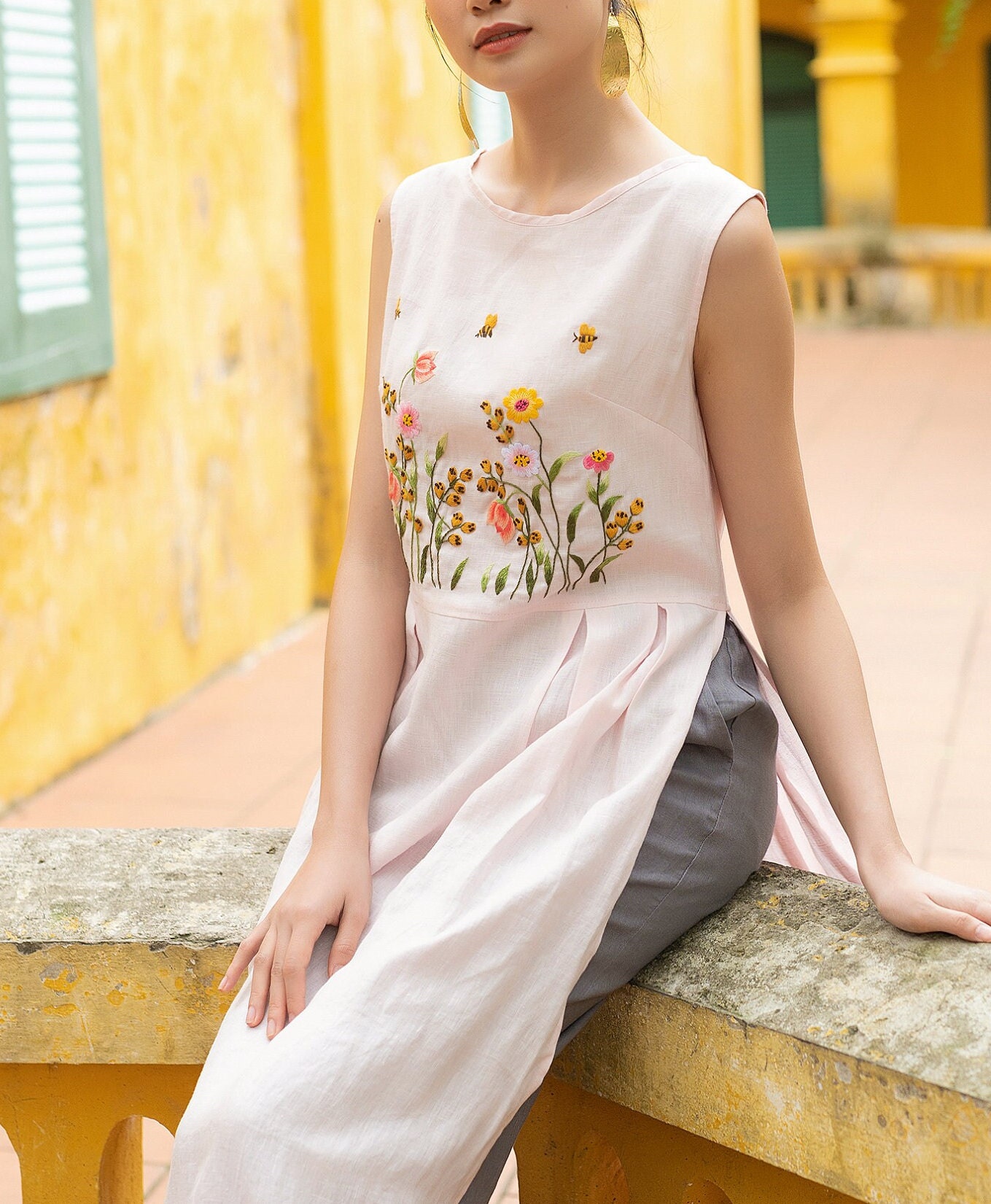 Sleeveless Linen Ao Dai, Custom Embroidery Linen Ao Dai