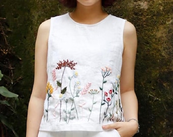 Handbesticktes, ärmelloses Leinen-Crop-Top mit Rundhalsausschnitt von YARA, ideal als Hochzeitsgastkleid, maßgeschneiderte Passform