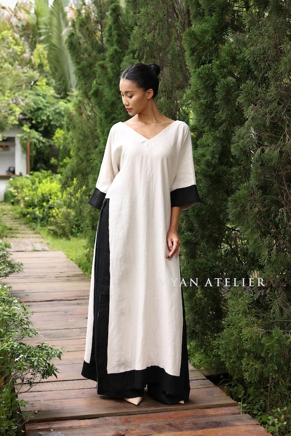 V-Neck Long Line top ELURA, Tunic with Side Slits, Custom fit