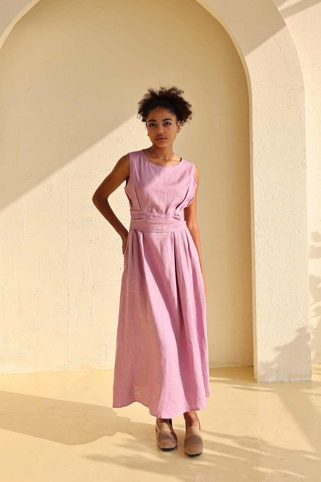 mansur gavriel linen dress Cult Gaia Dress & Mansur Gavriel Bag: Evening Look