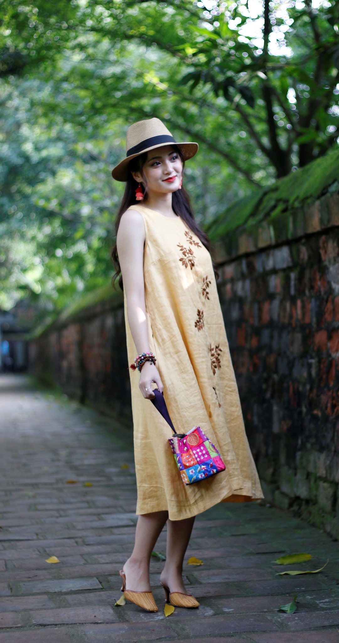 P5208-EMBROIDERED LINEN DRESS-LINEN main image 1