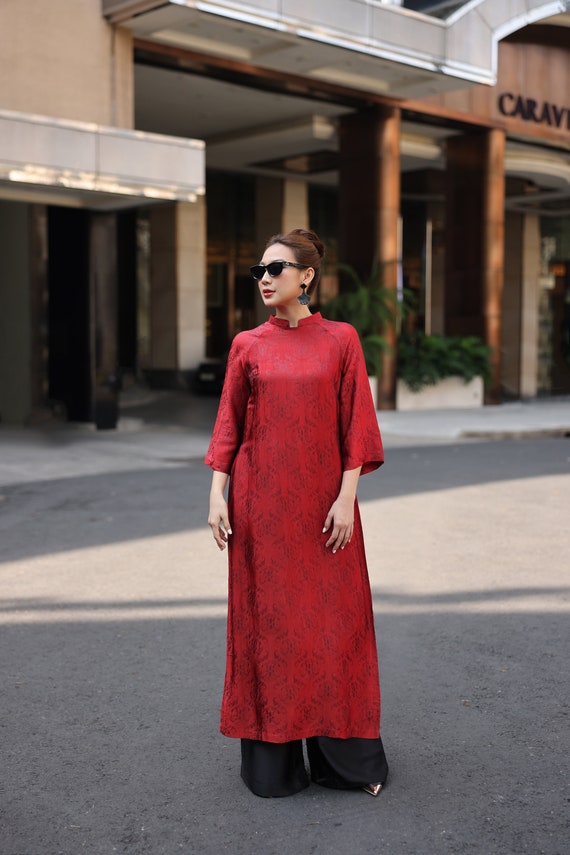 Buy Vietnamese Engagement Dress, Vietnamese Bridal Dress, Silk Ao Dai for  Women, Ao Dai Women With Pants, Plus Size Ao Dai, Custom Ao Dai AS47 Online  in India - Etsy