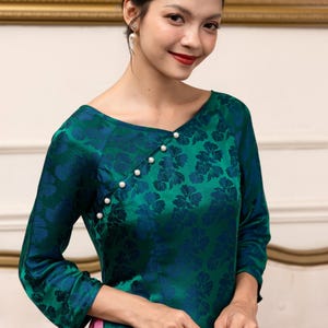 Traditional Vietnamese dress, Silk ao dai for women, Ao dai with pants, Green Vietnamese dress, Vietnamese wedding attire for guests AS97