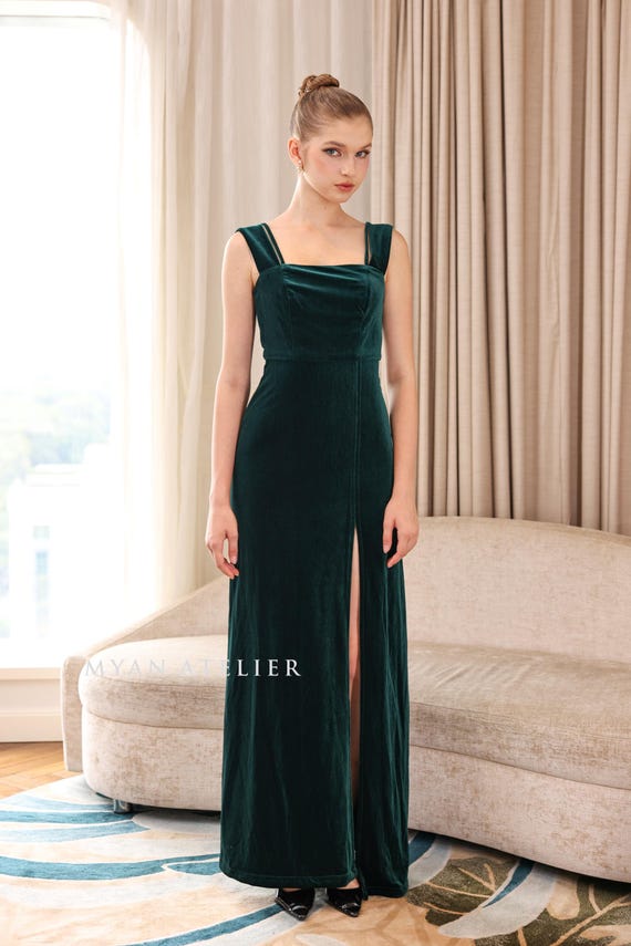 green emerald velvet dress Green Velvet Sleeveless Swing Dress