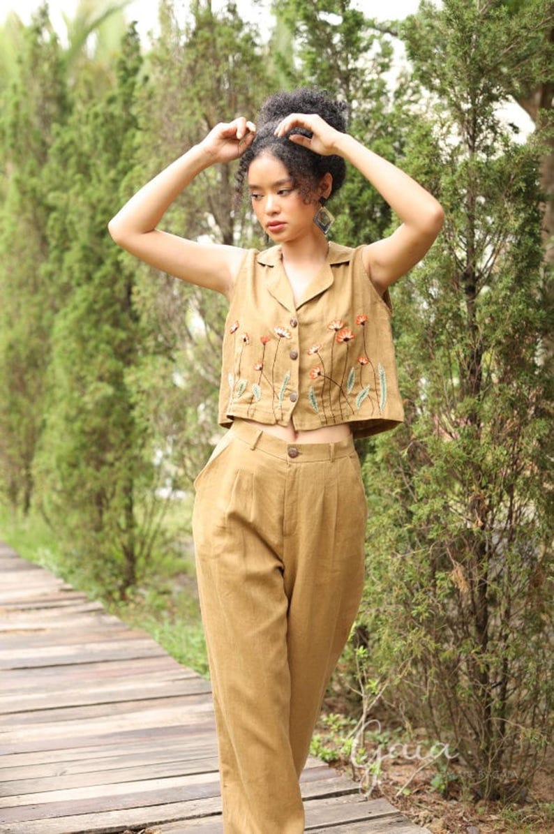 Hand Embroidered Sleeveless Linen Vest DALE, Wedding Guest Outfit, Custom fit