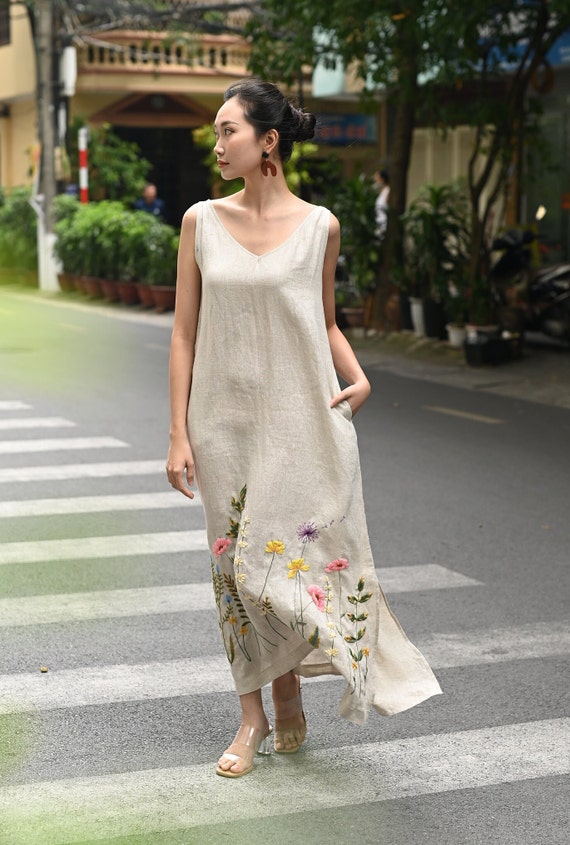 golden goose embroidered sleeveless maxi dress Embroidered Eyelet Sleeveless Maxi Dress (Women)
