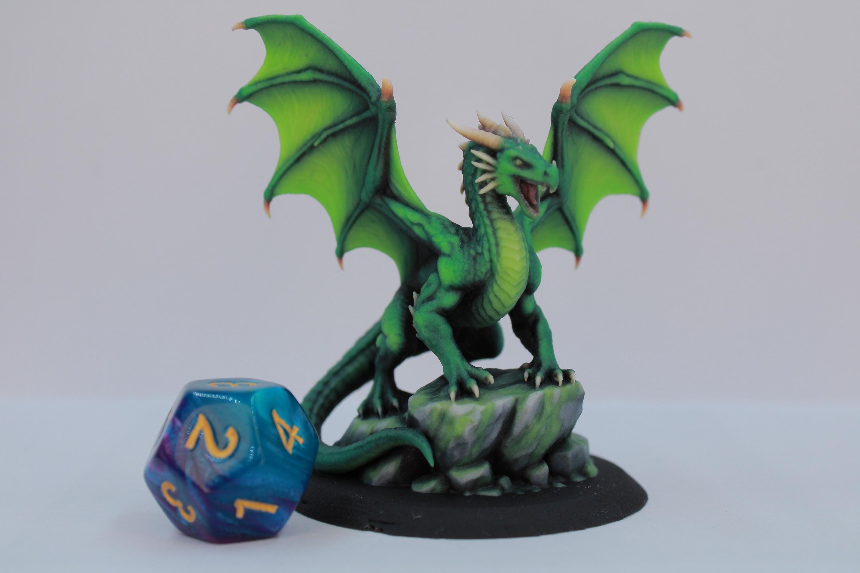 Green Dragon Wyrmling Roaring de Epic Miniatures | Elven Storm | Infanterie