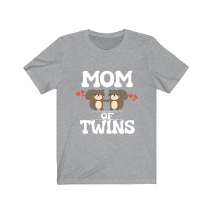 Mom Of Twins Shirt, Mom Of Twins Squirrels Gift, Mom Of Twins Announcement, Mom Of Twins Pregnancy Mother Gift T-Shirt