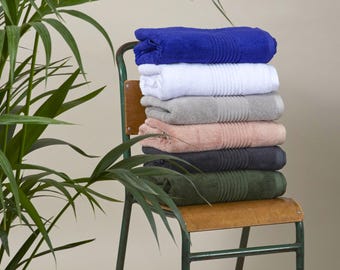 Sustainable Bamboo Towels - Eco-friendly Ultra Soft Bath Towels - Luxury Plush 580gsm Bathroom Towel Set by Misona, Coloured Plain Towels