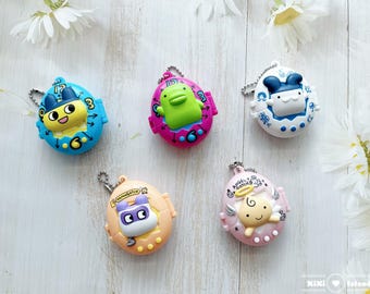Tamagotchi Swing Case -Gashapon Prize