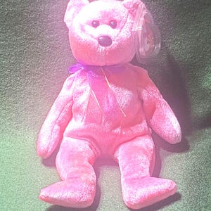 CMINT RARE Ty &quot; Clubby 5th Anniv. Ed. &quot; was Born With Errors in 2002 which makes this Vintage Retired Bear Unique being highly sought after.