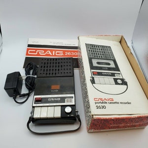 Vintage Craig 2630 Automatic Shut-Off Cassette Player & Recorder Powers on AC