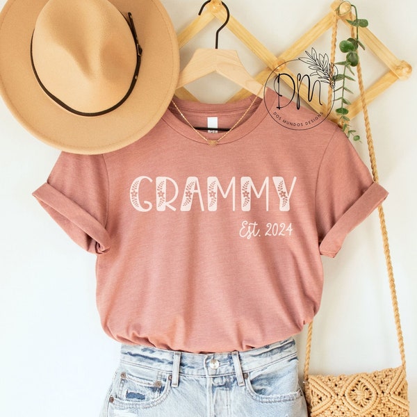 Grammy Shirt, Floral Grammy Established Shirt, Custom Grammy T-shirt, Grammy Mother's Day Gift for New Grammy Pregnancy Reveal Grammy Tee