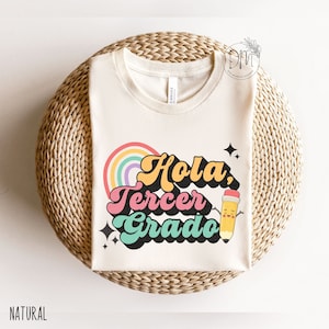 Maestra Shirt, Retro Hola Tercer Grado Tee, Maestra de Tercer Grado, Spanish Third Grade, Bilingual Teacher, Maestra Bilingue Back to School