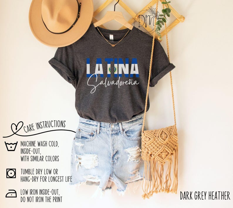 Salvadoreña Latina Shirt, El Salvador Flag Shirt, Regalo Para Salvadoreña, Proud Salvadoreña Gift for Salvadoran Hispanic Heritage Month image 2