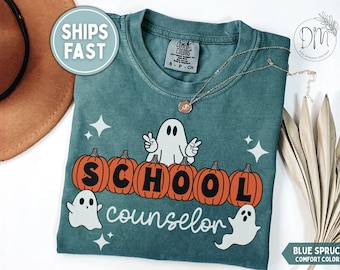 Halloween School Counselor Shirt, School Counselor Halloween T-shirt, One Spooky School Counselor Shirt Ghost School Therapist Pumpkin Shirt