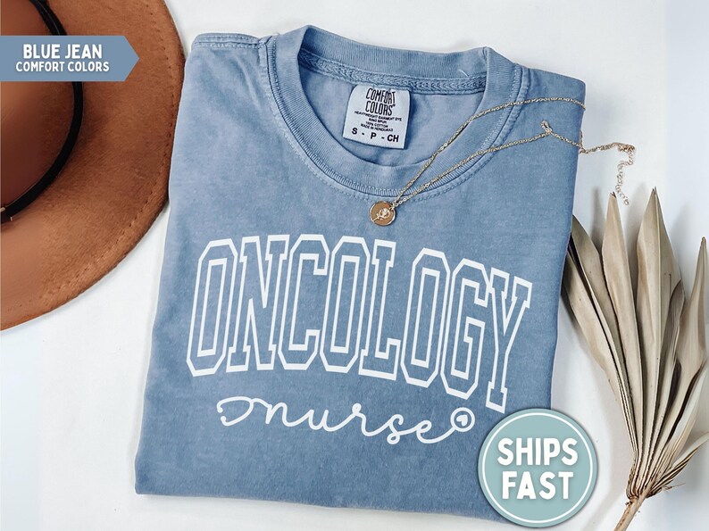 Oncology Nurse Shirt for Oncology Nurse T-shirt Nurse Appreciation Gift for Onc Nurse Graduation Shirt Oncology Nurse Shirt imagem 2