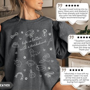 Dachshund Sweatshirt Dachshund Mom Sweatshirt Dachshund Lover Gift for Weenie Mom Sweatshirt Weiner Dog Sweatshirt afbeelding 4