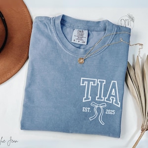 Comfort Colors Tia Shirt Tia Established Shirt Promoted to Tia Est Shirt New Tia Mothers Day Gift for Tia Pregnancy Reveal Shirt Nueva Tia