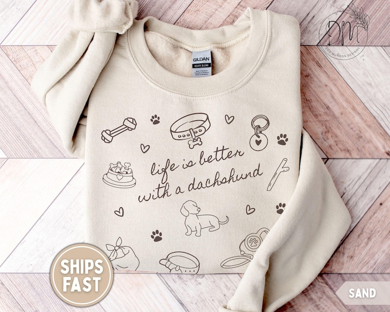 Dachshund Sweatshirt Dachshund Mom Sweatshirt Dachshund Lover Gift for Weenie Mom Sweatshirt Weiner Dog Sweatshirt afbeelding 1