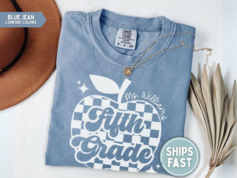 Fifth Grade Teacher Shirt Fifth Grade Shirt Custom Fifth Grade Tshirt 5th Grade Team Personalized Teacher 5th Grade Shirt immagine 3