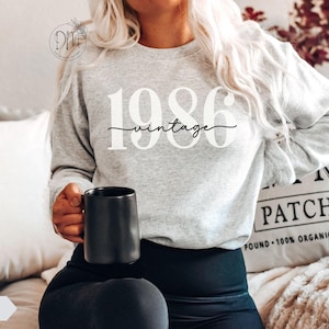 1986 Sweatshirt 40th Birthday Sweatshirt 40th Birthday Gift for 40th birthday Sweater Vintage 1986 Sweatshirt Established 1986 Sweater image 4
