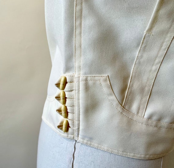 70s Embroidered Light Weight Cream Jacket - image 9