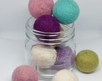 3cm wool felt balls
