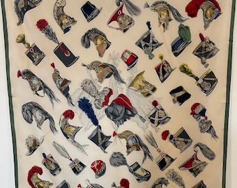 HERMÈS COIFFURES MILITAIRES 1965 Foulard en soie Grygkar Hugo
