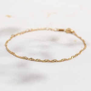 Dainty Thin Gold Chain, Layering Bracelet, Delicate Beaded, Sterling Silver, Minimalist Bracelet, Gifts for Her, Perfect for Everyday Wear