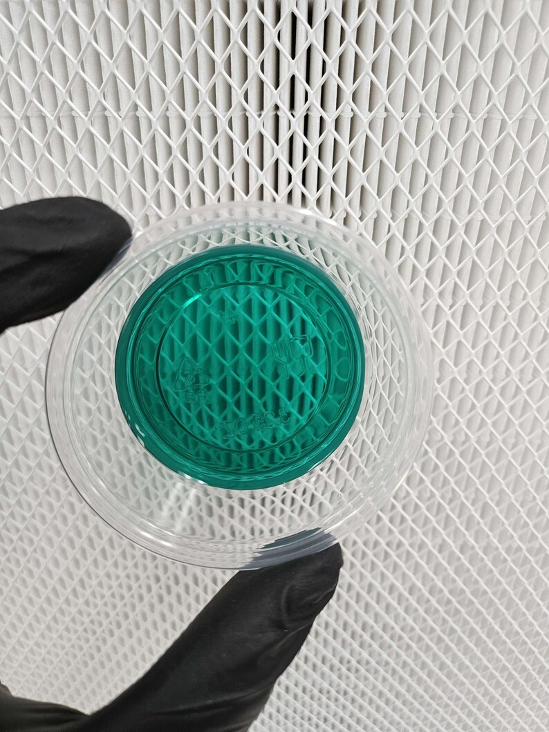 Sterile agar made with potato extract, lab grade yeast extract, a blend sugars, and optional antibiotics. Tested to produce potent, vigorous, and strong growth for mushroom mycelium. Psychedelic rhizomorphic growth spiral patterns on agar is normal!