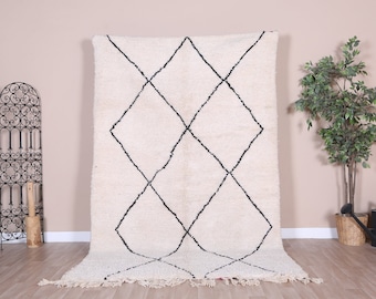 Authentic Beni Ourain Rug, White Moroccan Rug 5x8 ft