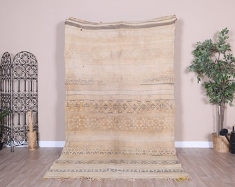 Vintage Kilim Boujaad Rug, Authentic Yellow Moroccan Rug 5x9 ft