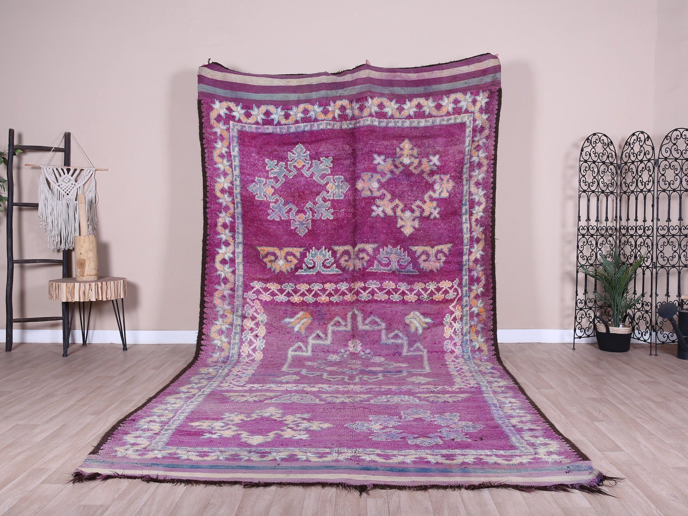 ヴィンテージ モロッコ ラグ、パープル ブジャード ラグ 6 x 13