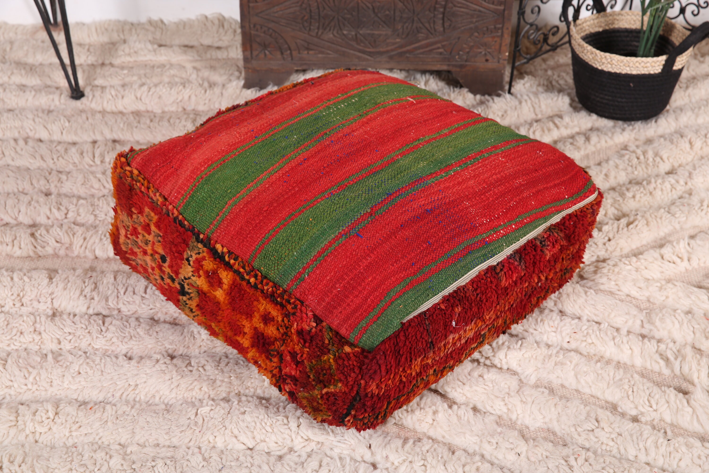 ヴィンテージ モロッコ プーフ カバー、モロッコ キリム プーフ