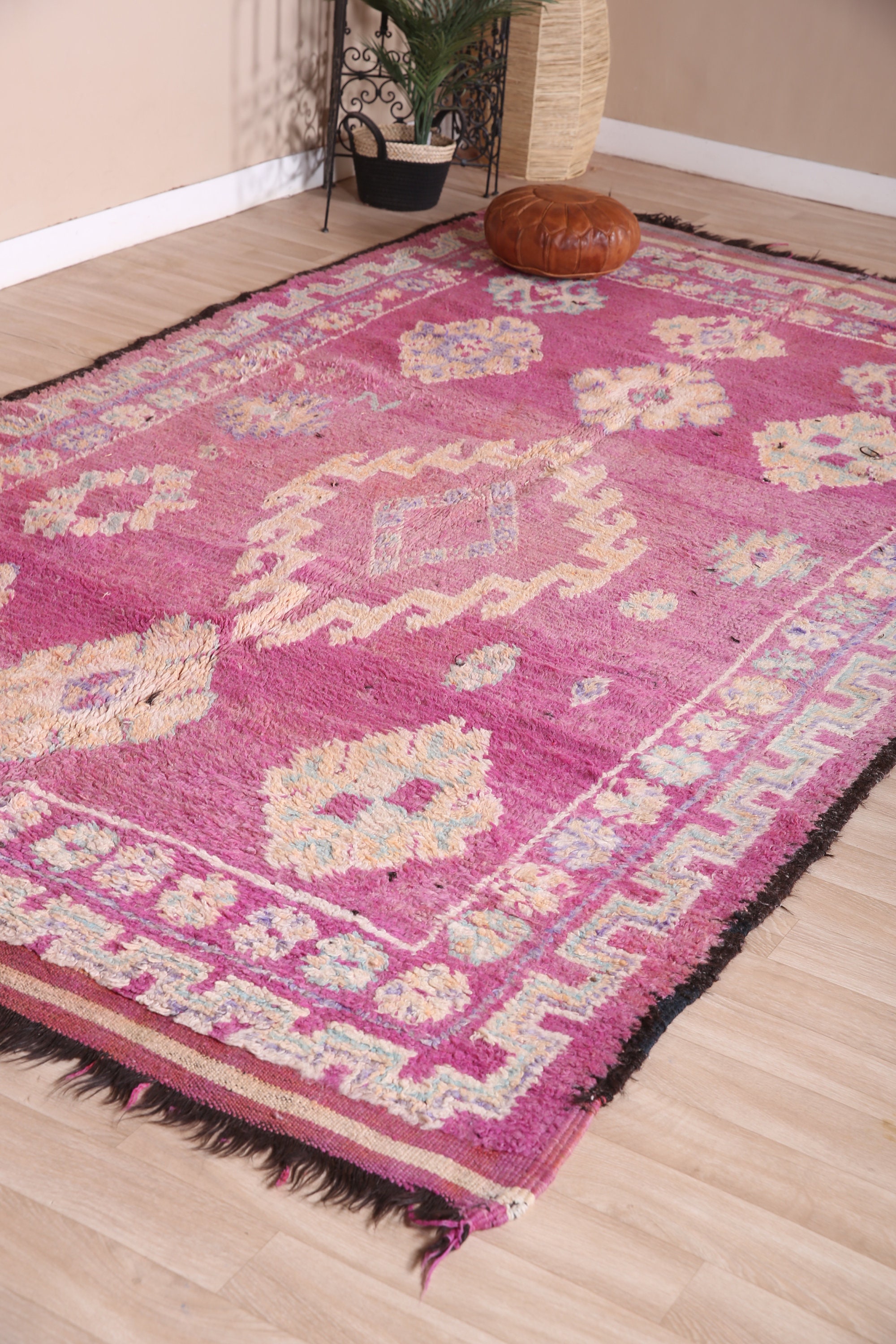 ヴィンテージ モロッコ ラグ、パープル ブジャード ラグ、6 x 11