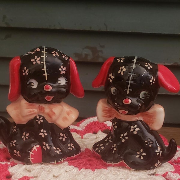 Lefton Calico Pup Salt and Pepper Set Vintage, Vintage Lefton, Vintage Salt and Pepper Shakers, Dog Shaker Set