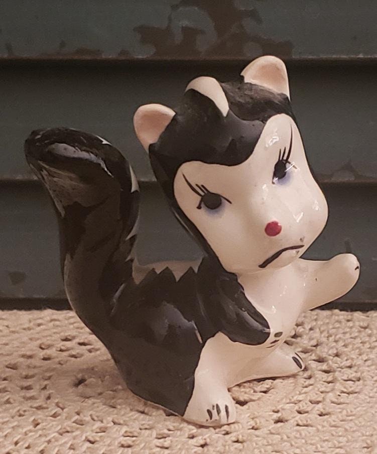 Vintage Skunk Ceramic - Etsy