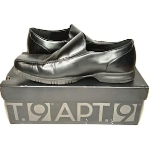 shoes men wore in 2000s dress All Hail the 2.0 Dress Sneaker