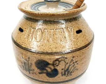 Vintage 1970s Jack Boyko Cedar Swamp Stoneware Honey Pot Signed New Arrival