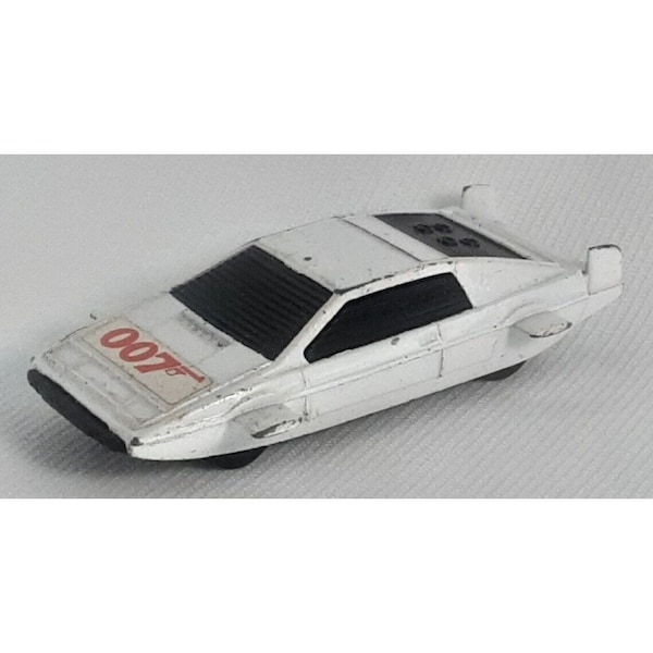 Corgi Juniors Lotus Esprit 007 James Bond White Die Cast Metal Toy Car