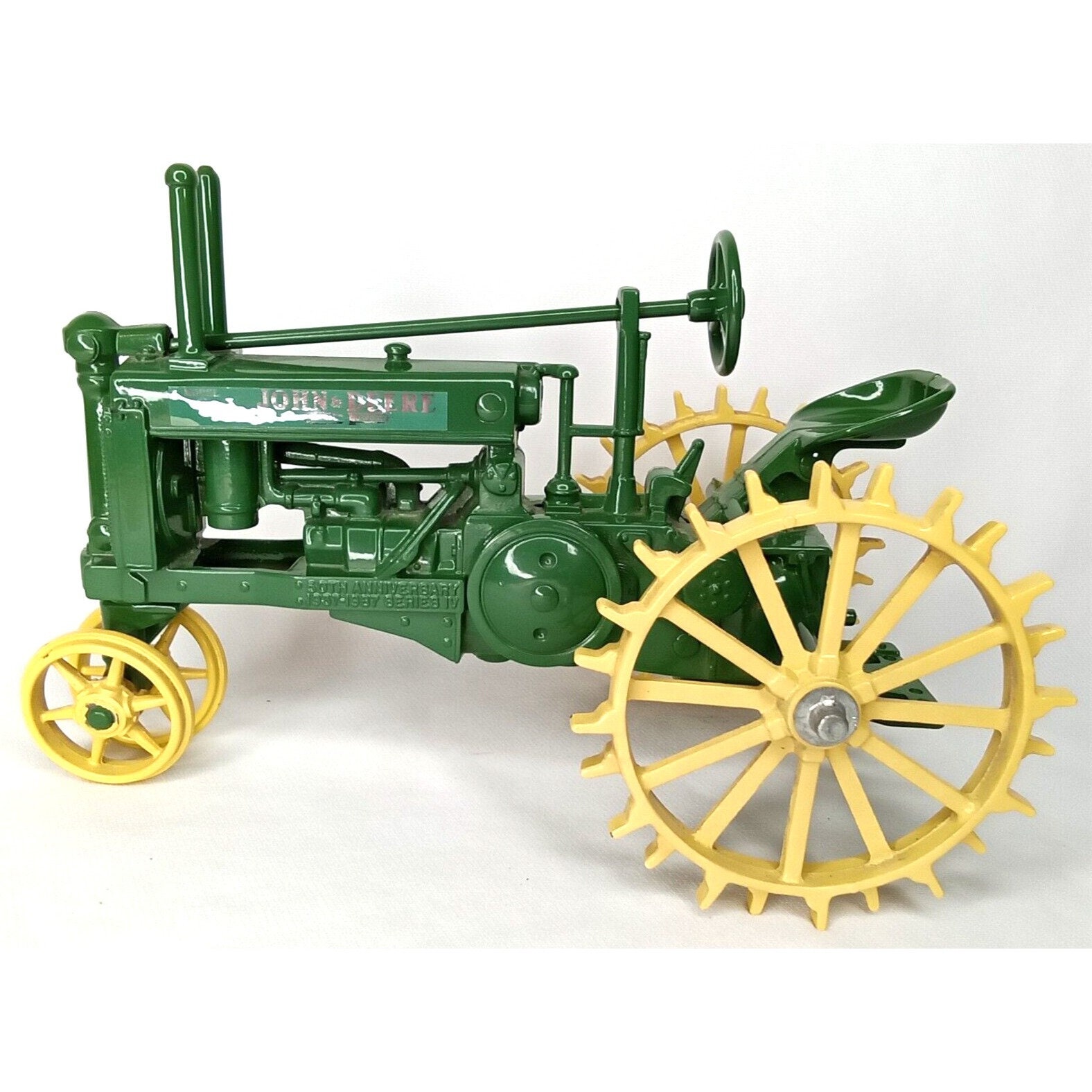 ERTL ジョンディア トラクター 1/16 スケール 【公式通販】